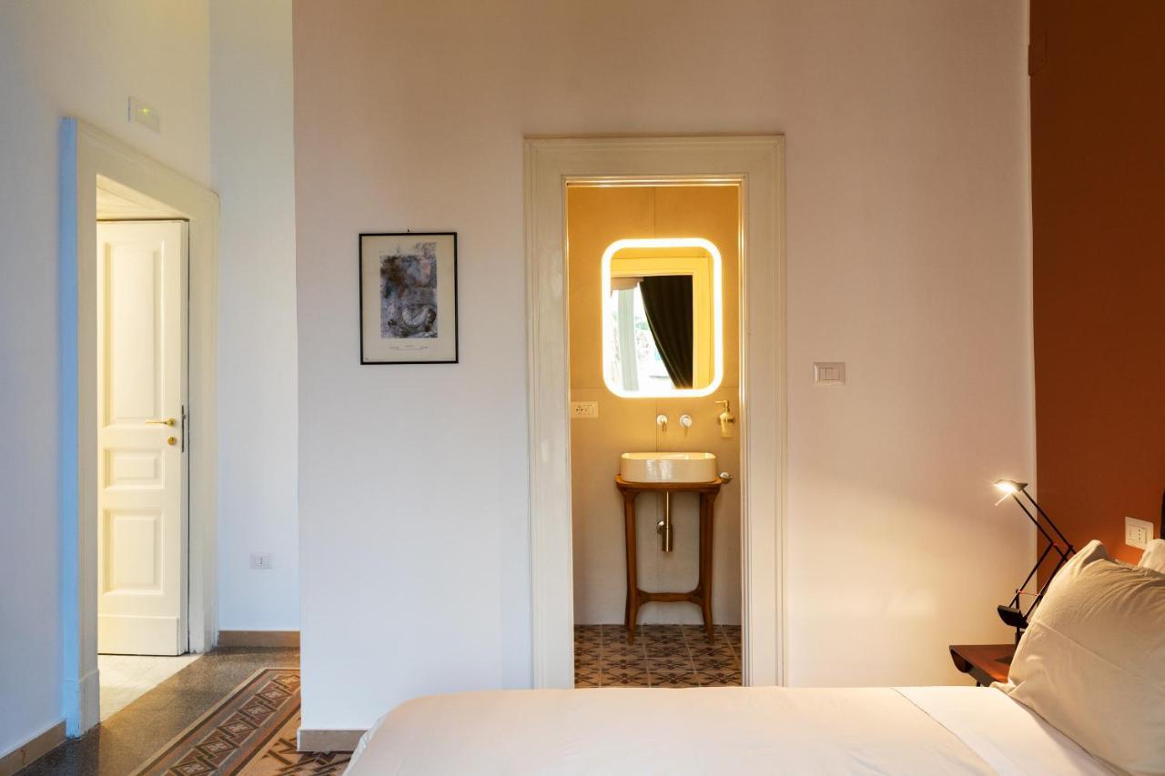 Bed and Breakfast Casa Fanzago Neapol Zewnętrze zdjęcie